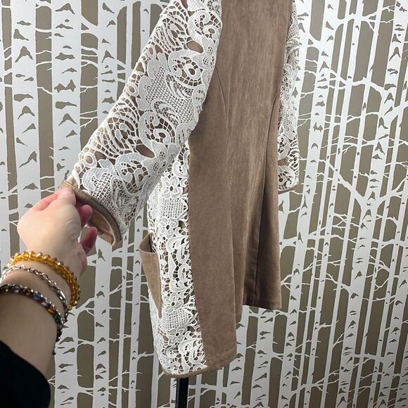 Chico’s NEW Lace Faux Suede 3/4 Sleeve Duster Jacket sz 0 - Picture 6 of 9
